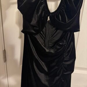 Zara Black velvet mini Dress. Beautiful NWT